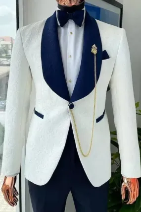 Chic White Floral Jacquard Two Piece Wedding Suits Navy Blue Shawl Lapel One Button Tuxedo Jacket Pants Party Groom