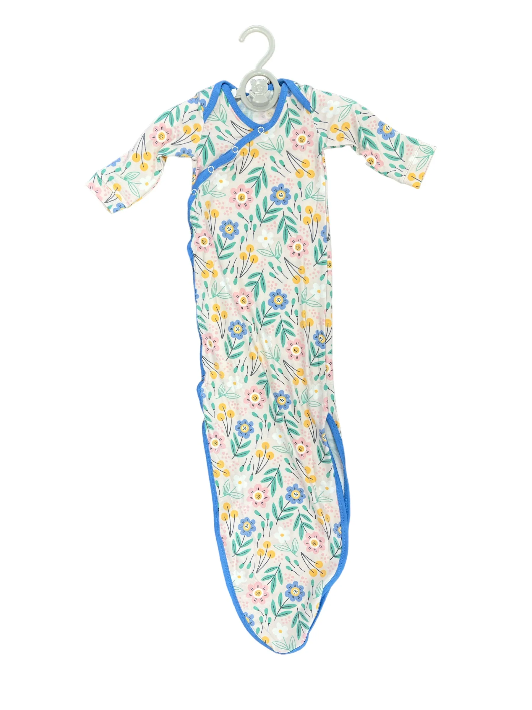 Clara Newborn Knotted Gown