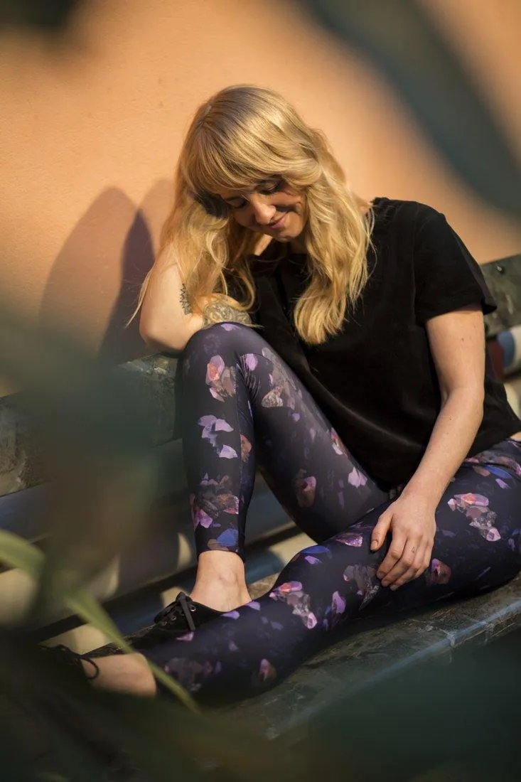 Dark Matter Leggings