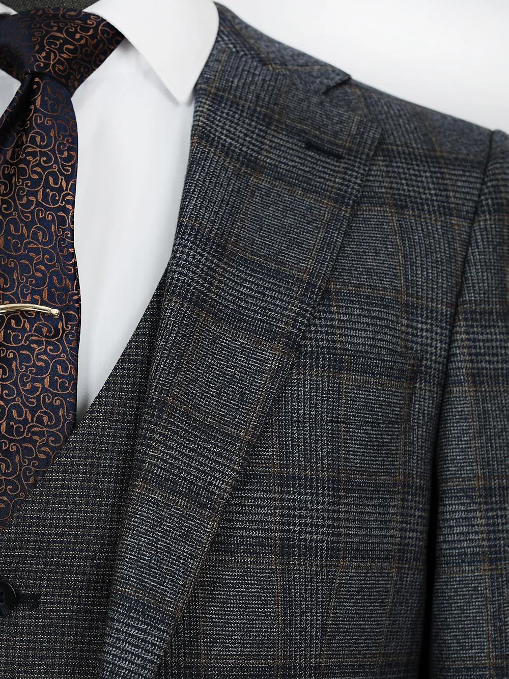 Stylish Three Pieces Of Brown Bespoke Men Suit Tailored